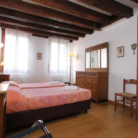 Residence Dei Mori Венеция Экстерьер фото