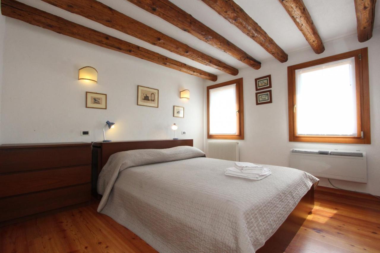 Residence Dei Mori Венеция Экстерьер фото